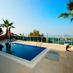 Luxury With Pool, Sea View