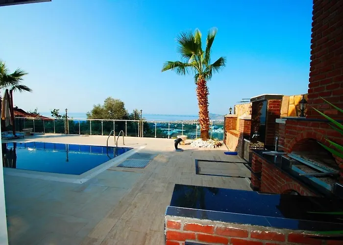 Luxury With Pool, Sea View וילה אלאניה