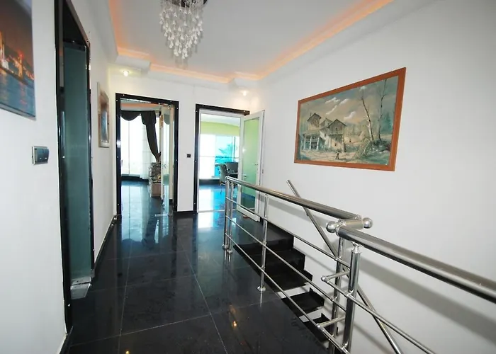וילה Luxury With Pool, Sea View